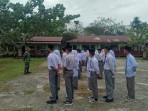 Babinsa Sertu Ade D. Purba Tanamkan Nilai Pancasila di SMA Negeri 1 Merbau