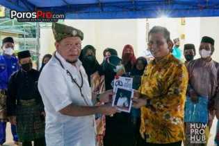 Ansar Ahmad Mendampingi Ketua DPD RI AA LaNyalla Saat Berkunjung ke Masjid Raya Sultan Riau