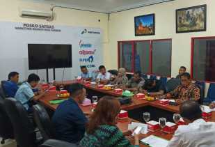 Sambangi Pertamina Cabang Riau, Komisi II Ingin Pasokan BBM Aman Selama Operasional Alat Berat Pembangunan Tanggul