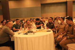 Bupati Labuhanbatu Mengikuti Rapat Koordinasi Percepatan Realisasi APBD Kabupaten/kota Pembangunan Infrastruktur Sumatera Utara