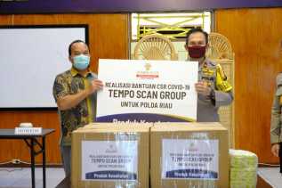 Wakapolda Serahkan Bantuan Vitamin Bagi Personel Gugus Tugas Covid-19 Polda Riau