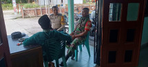 Pentingnya Penerapan Gotong Royong, Babinsa Komsos di Kampung Pancasila