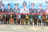 HM Wardan Secara Resmi Lepas Peserta Kegiatan Pawai Ragam Budaya Dalam Rangka HUT TNI ke-78 Tahun 2023