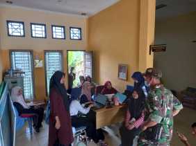Perkenalan Wilayah Mahasiswa KKN UNRI Bersama Pelda Riadi Sembiring