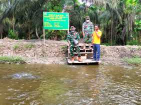 Demplot Budidaya Ikan Patin Program TMMD, Kasdim 0321/Rohil Kunjungi Lokasi Kolam