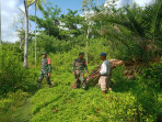 Personil Koramil 06 Merbau Berikan Edukasi Kepada Masyarakat Terkait Sanksi Bagi Pelaku Pembakaran Hutan