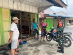 Babinsa Koramil 06/Merbau Gelar Komsos di Kampung Pancasila untuk Perkuat Nilai Kebangsaan