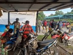Sinergitas TNI dan Masyarakat Diperkuat Melalui Komsos Babinsa di Kampung Pancasila