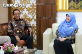 Bupati Inhil Drs. H.M Wardan Serahkan LKPD Unaudited Tahun Anggaran 2022