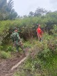 Babinsa Ajak Warga Waspadai Titik Rawan Karhutla di Tanjung Pisang