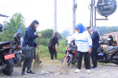 Galakan Jumat Bersih, Wabup Lakukan Gotong Royong di Jalan By Pass Rantau prapat