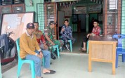 Babinsa Koramil 06/Merbau Jalin Sinergitas di Kampung Pancasila Bersama Staf Kelurahan