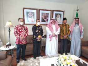 Gubri Ajak Arab Saudi Inves di Riau