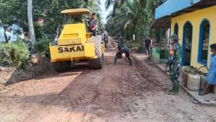 Capai 5,5 persen Pemeliharaan Badan Jalan di desa Tapung Jaya terus dikebut