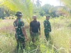 Patroli Karhutla di Wilayah Rawan, Babinsa Tegaskan Larangan Membakar Lahan