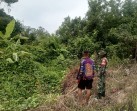 Melalui Komsos dan Patroli, Babinsa Ingatkan Warga Bahaya Karhutla
