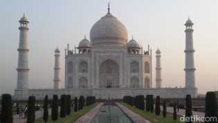 Di Tengah Lonjakan Kasus Corona India, Taj Mahal Memilih Tetap Buka