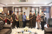 Komisi I DPRD Riau Berkunjung ke Kejati Riau
