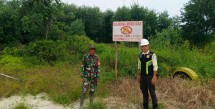 Patroli Karhutla, Babinsa Koramil 06/Merbau Sisir Lahan Gambut di Desa Lukit