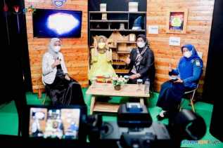 Dewi Ansar Jadi Narsum di Acara Talk Show Bahas Soal Kanker
