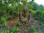 Babinsa Koramil 06/Merbau dan Warga Desa Ketapang Permai Intensifkan Patroli Cegah Karhutla