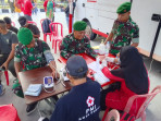 Rayakan HUT PMI, Personil Kodim 0320/Dumai Ikuti Donor Darah Massal