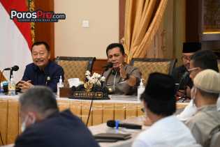 Gubernur Ansar Diskusikan Penataan Kota Lama Tanjungpinang