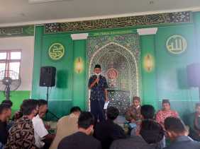 Pesantren Kilat Ramadhan SMKS Pemda Rantauprapat Selama 4 Hari Ditutup oleh Bapak Drs Bahder Johan Lumbangaol