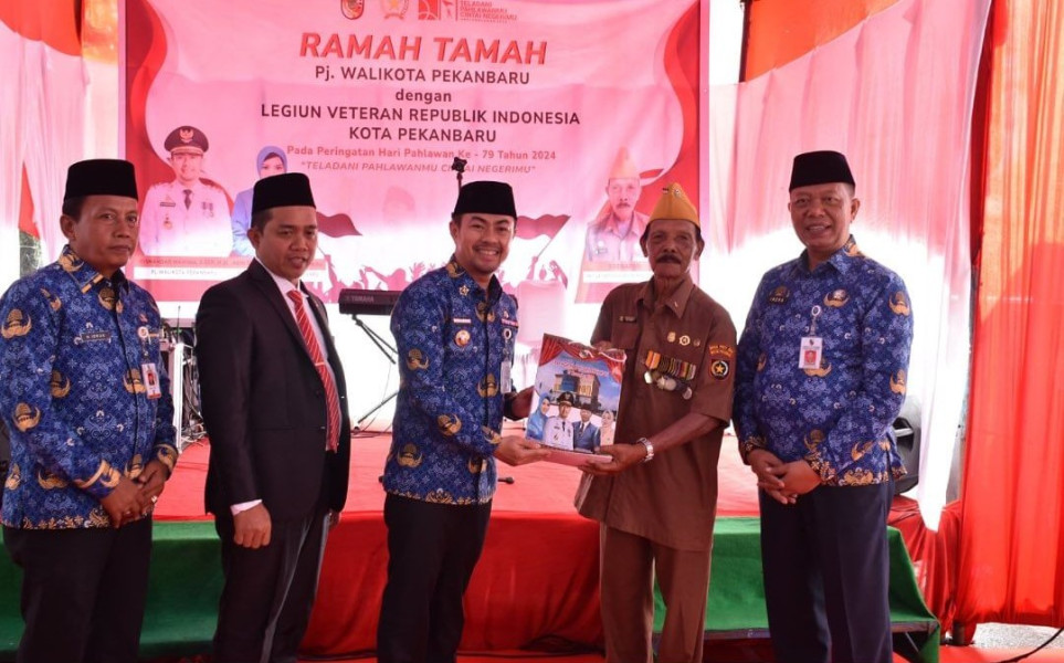 Hari Pahlawan ke-79: Ketua DPRD Pekanbaru Ajak Warga Teladani Nilai Juang