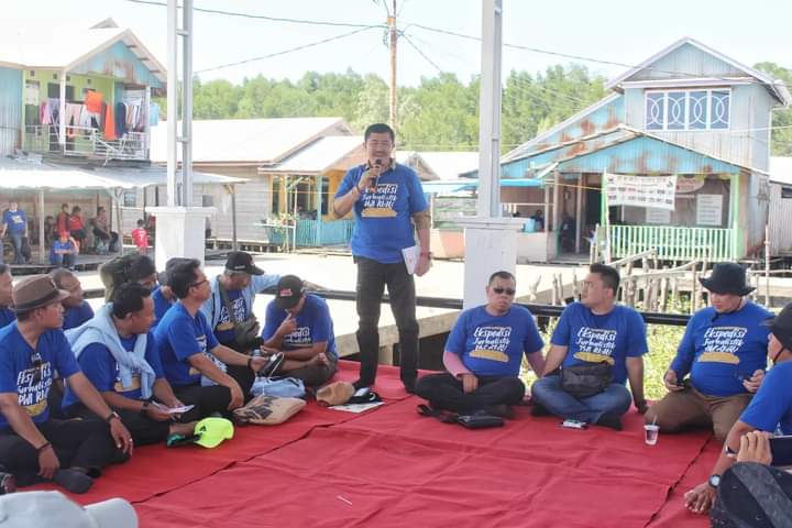 Bupati Inhil H. Muhammad Wardan Sambut Baik Field Trip Raja Ali Kelana Sempena HPN 2023 Tingkat Provinsi di Pantai Mabloe Kuindra