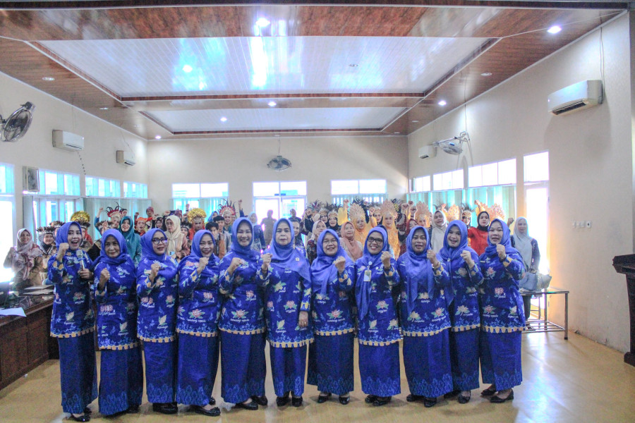 Peringatan HKG PKK ke 52, PKK Labuhanbatu Gelar Lomba Parade Medley Nusantara dan Penyuluhan