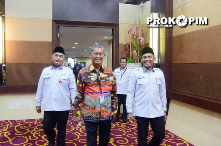 Wabup Inhil H.Syamsuddin Uti Hadiri RUPS Tahun Buku 2022 dan RUPSLB BRK Syariah