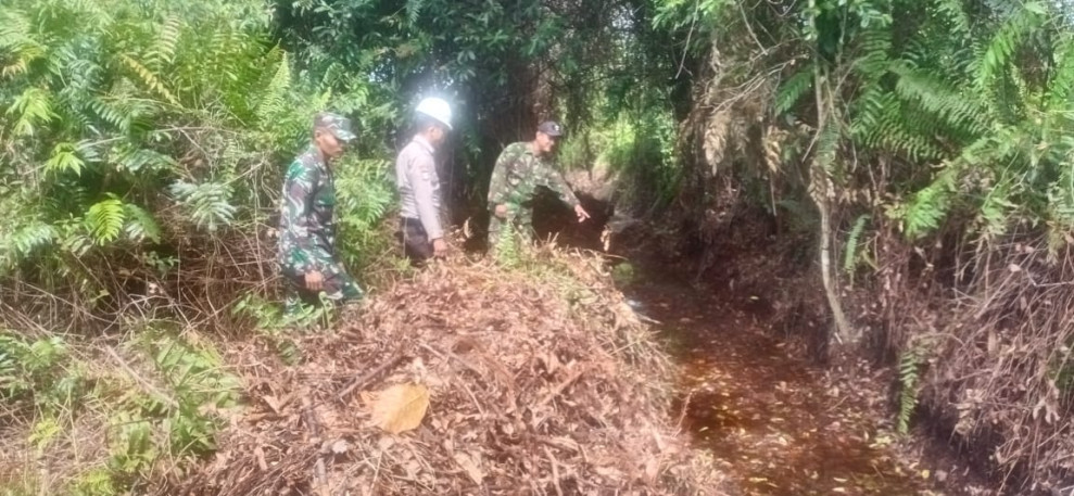 Serda K.Sinaga dan CJ Silalahi Berikan Sosialisasi Guna Cegah Karhutla