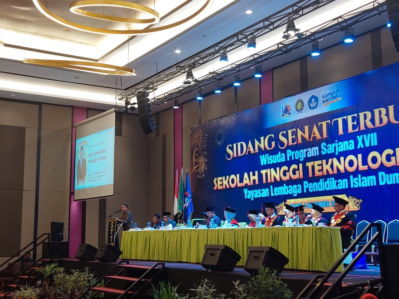 Siap Hadapi Tantangan Globalisasi, STT Dumai Wisudakan Mahasiswanya