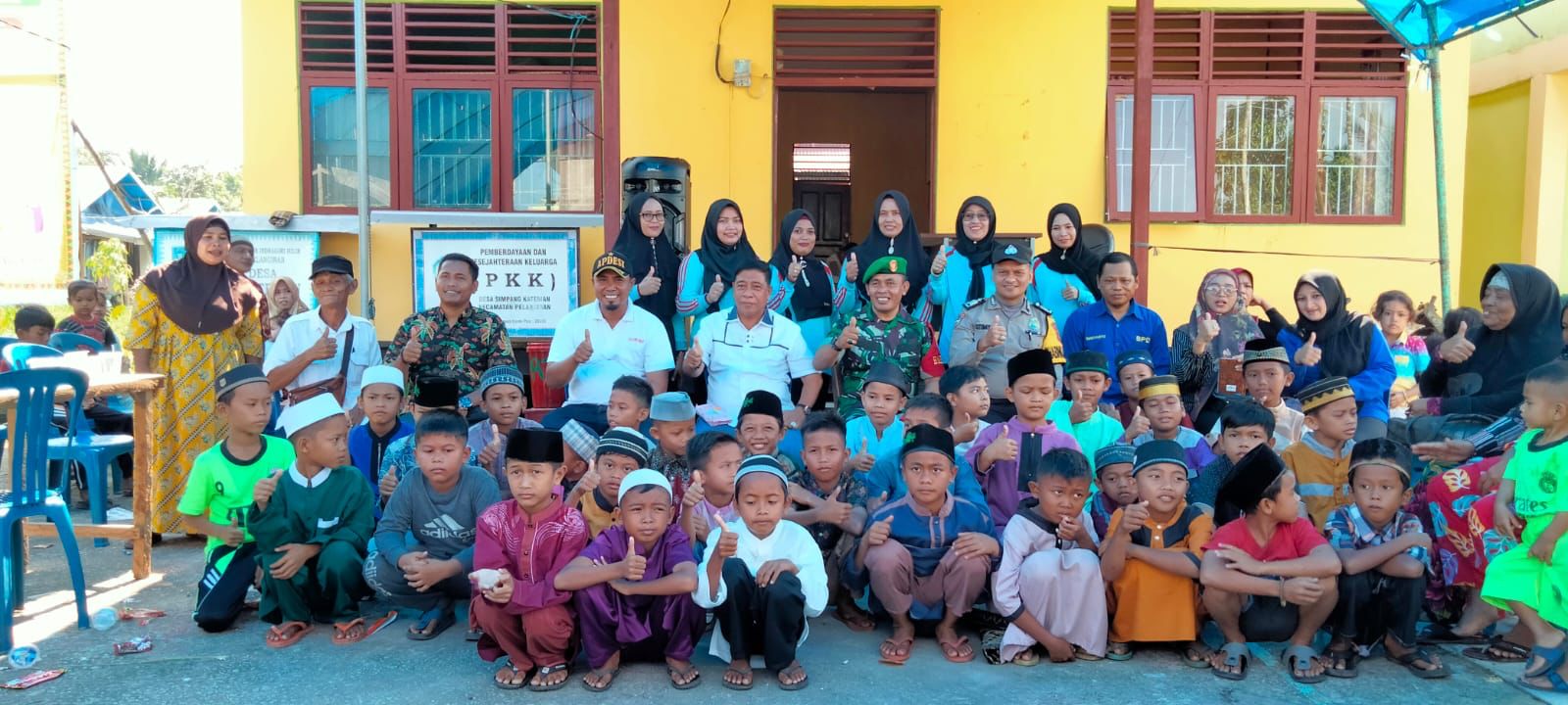 Puluhan Anak Ikuti Sunatan Masal di Simpang Kateman