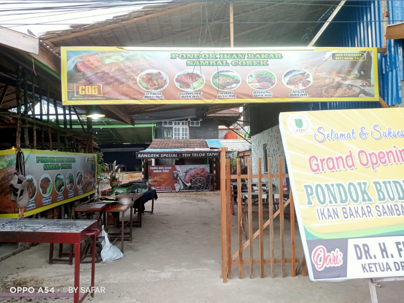 Pondok Budiman : Harga Kaki Lima Menu Bintang Lima