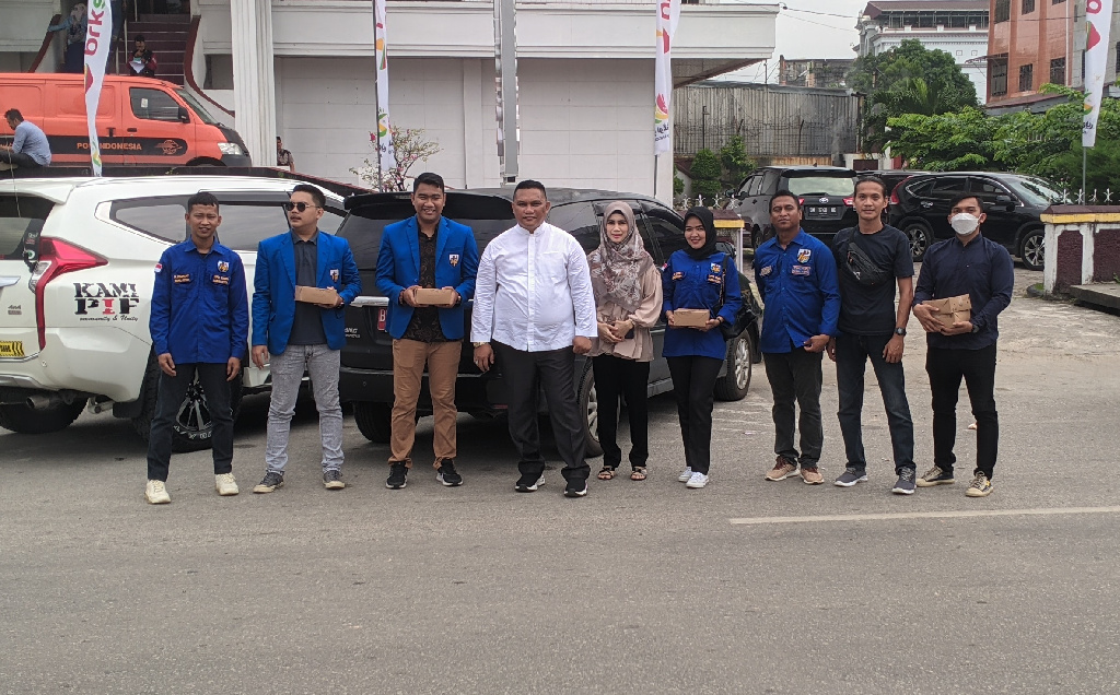 Laksanakan Jum'at Berkah, DPK KNPI Dumai Kota Gandeng Salah Satu Tokoh Pemuda Kota Dumai