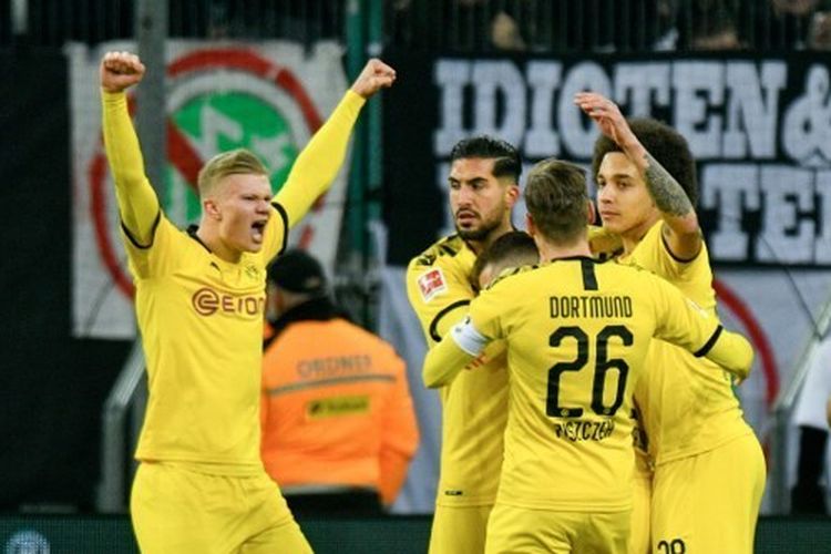Bundesliga 2019-2020, Borussia Dortmund Vs Schalke 04 dalam Angkat