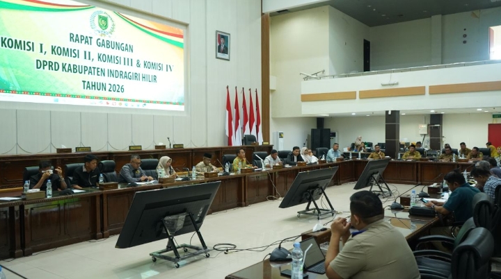 Bergerak Cepat, DPRD Inhil Gelar Rapat Gabungan Empat Komisi Bahas Sengketa Lahan Sawit Masyarakat