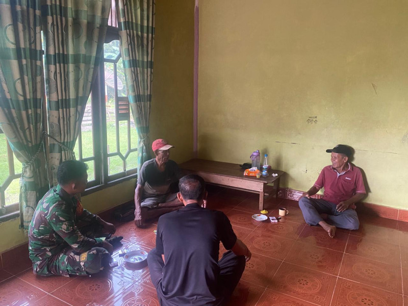 Babinsa Dorong Semangat Warga Kampung Pancasila untuk Hidupkan Nilai Kebangsaan