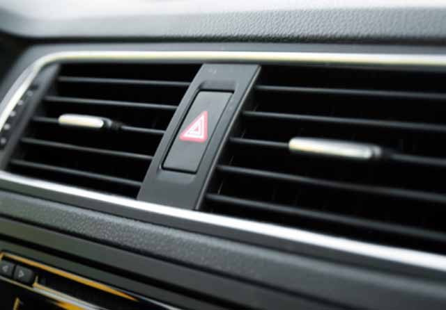 Ini Tiga Cara Mengatasi Air Buangan AC Menetes dalam Kabin Mobil