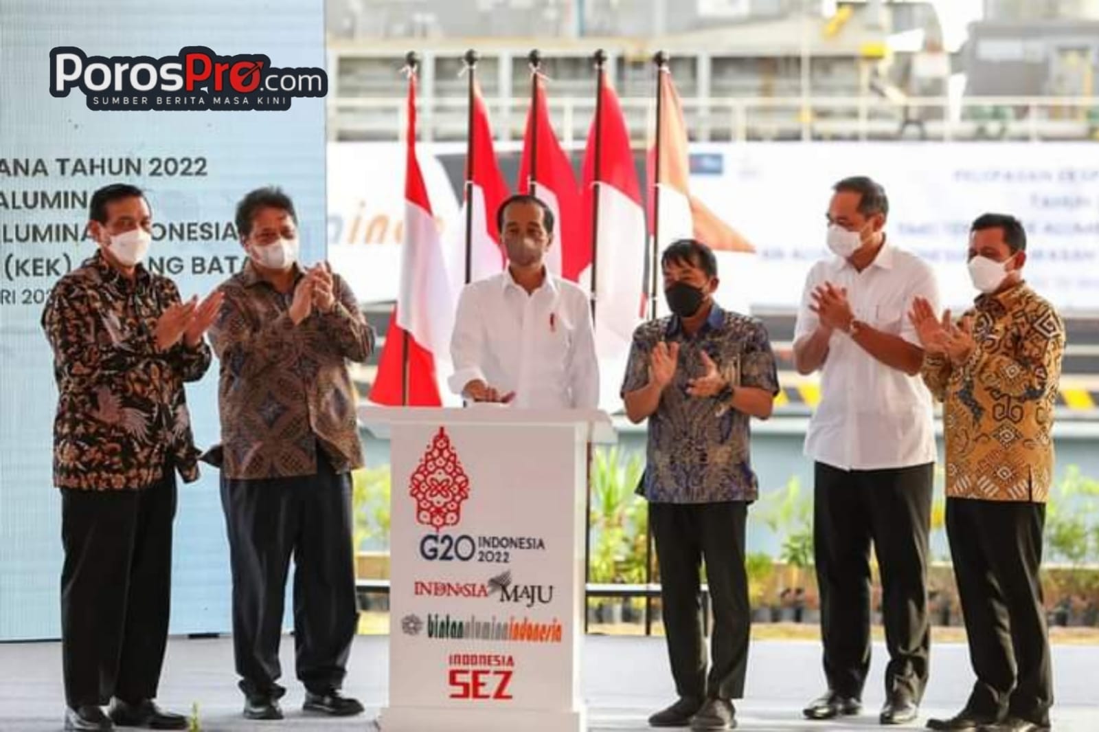 Presiden Jokowi Didampingi Gubernur Kepri Melepas Ekspor SGA Perdana Tahun 2022