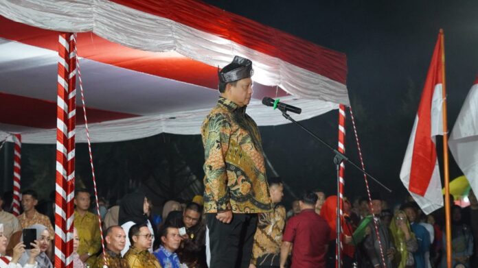 Mendagri Menjadi Inspektur Upacara Taptu Dan Sekaligus Pelepasan Pawai Obor