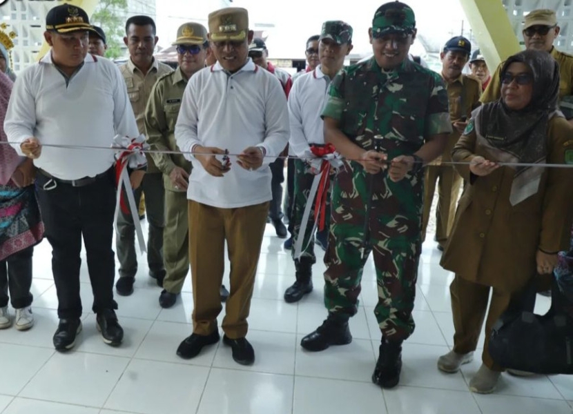 Kadiskes Inhil Hadiri Peresmian Gedung Baru Puskesmas Kecamatan Pelangiran