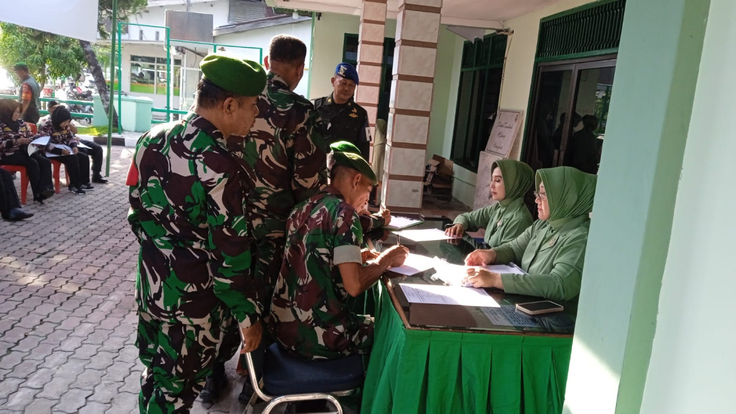 HUT ke-78 Korps Polisi Militer, Kodim 0320/Dumai Ikuti Donor Darah di Aula Subdenpom I/3-1