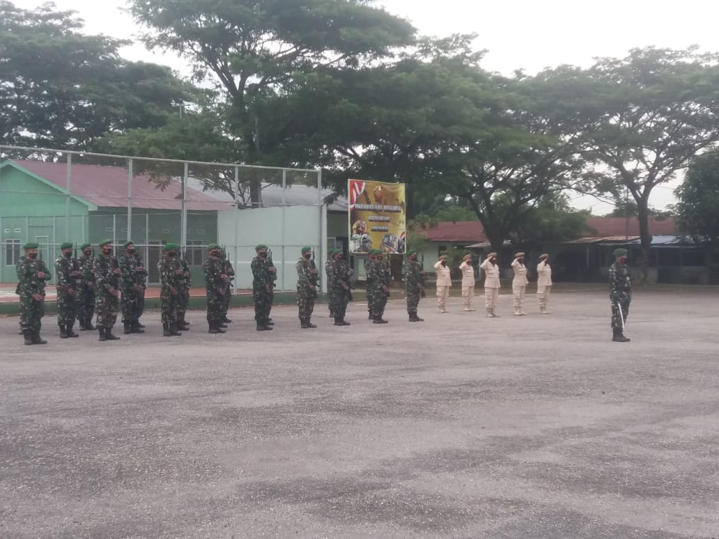 Diikuti Seluruh Prajurit, Upacara Bendera Kodim 0320/Dumai Berlangsung Khidmat