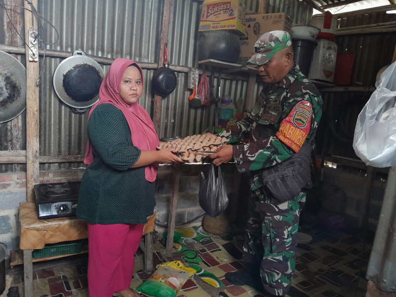 Baksos Dalam Rangka Babinsa Masuk Dapur Dilaksanakan Oleh Serma Fahrizal Purba