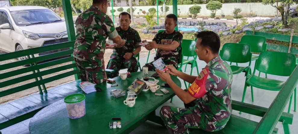 Wujudkan Pemilu Yang Tak Berpihak, Kodim 0320/Dumai Bekali Personilnya Dengan Buku Saku