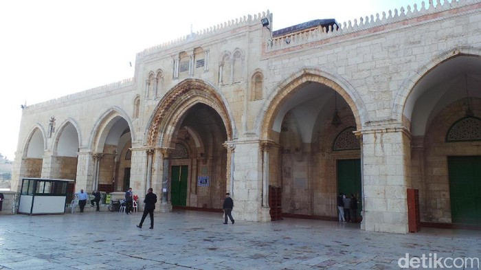 Imbas Wabah Corona, Masjil Al Aqsa pun Ditutup Sementara