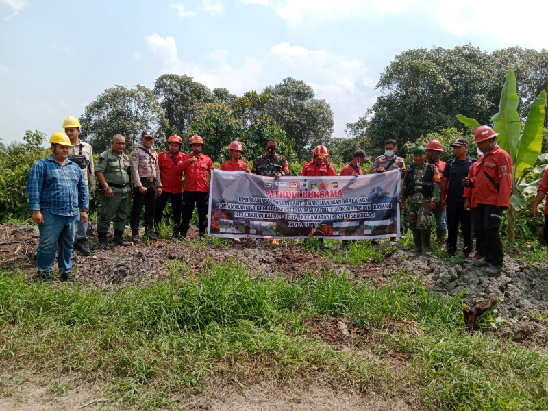 Pelaksanaan Giat Untuk Mencegah Karhutla Oleh Serda Bambang Irwanto